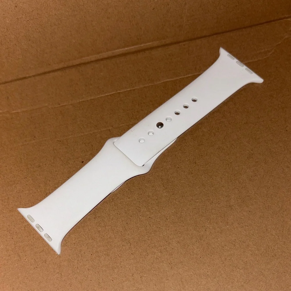 ❇️SALE❇️White Silicone Watch Band for Apple Watch